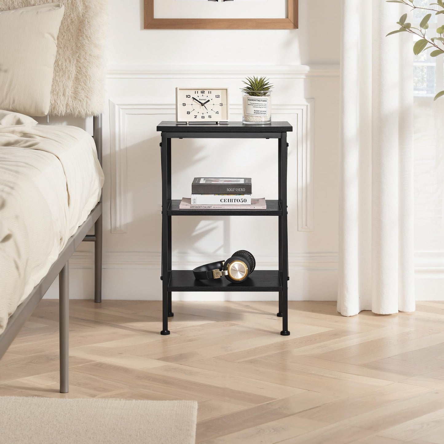 VECELO Night Stands Side/End Table with Storage Shelf Nightstands for Living Room Bedroom, Classic Black,1 Set
