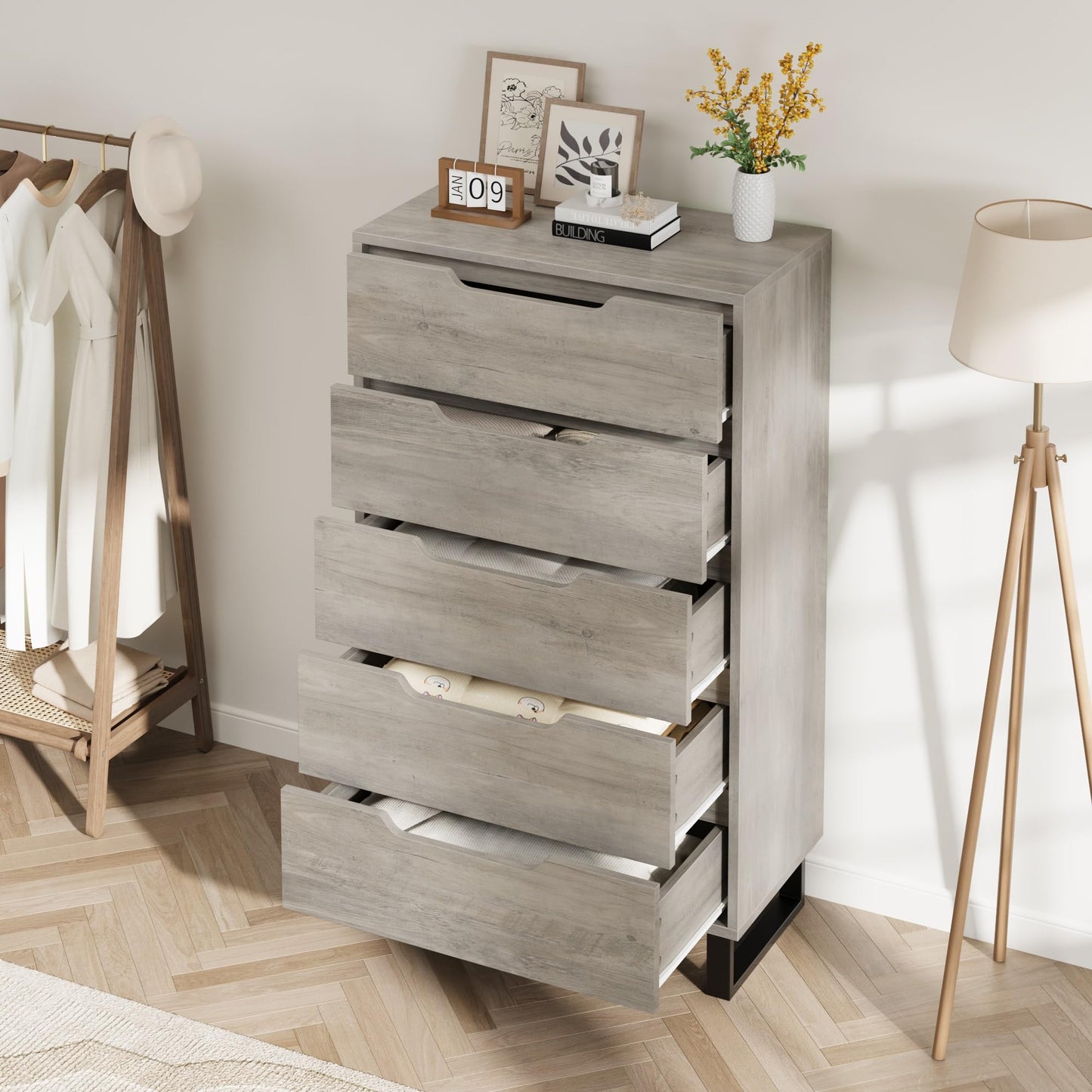 GarveeHome 5 Dresser for Bedroom, 50" Tall Dresser, Freestanding Vertical Drawer with Storage, Wooden Closet Chest Storage for Living Room, Hallway, Entryway, White