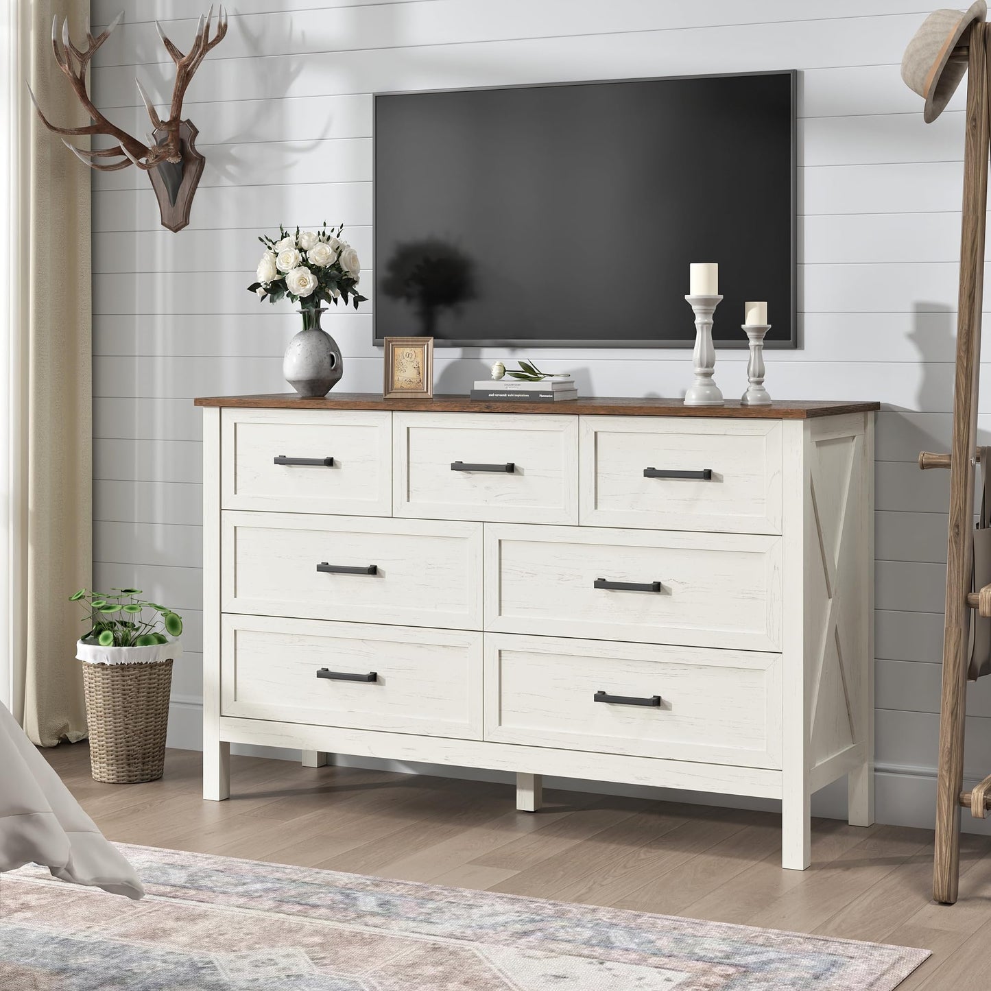BAZELOR Farmhouse Dresser for Bedroom, 7 Drawers Dresser with Natural Texture, Wood Rustic Wide Chest for Bedroom, Hallway, Entryway, Antique White